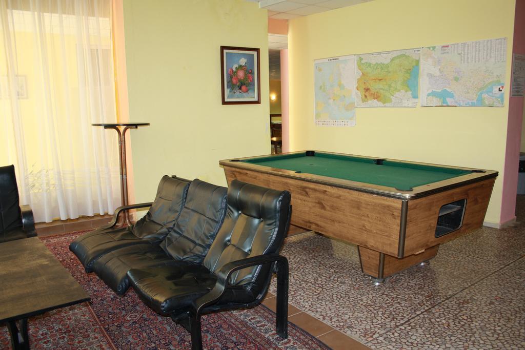 Varshava Hotel 2*